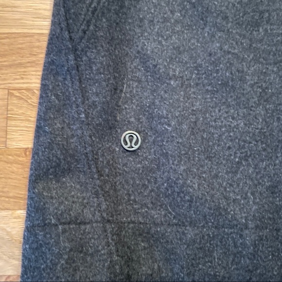 NWT Lululemon All Days Soft Shell Jacket (no vest) (size 10) - Picture 5 of 14
